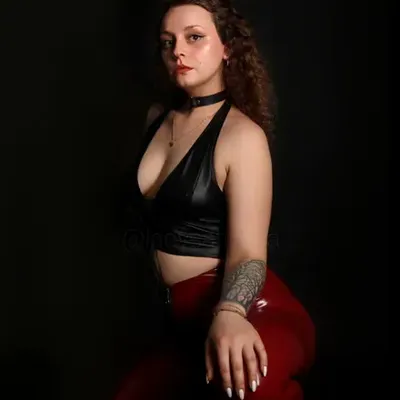Lady Sativa (@ladysativaaa) OnlyFans profile photo