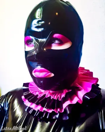 @latexaltgurl OnlyFans profile photo