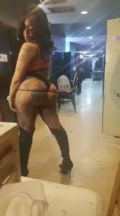Crystal (@lavish86) OnlyFans profile photo