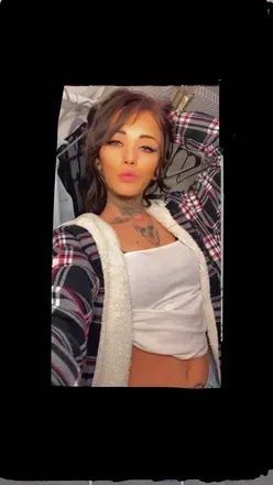 Maile (@lemmesitonyourface) OnlyFans profile photo