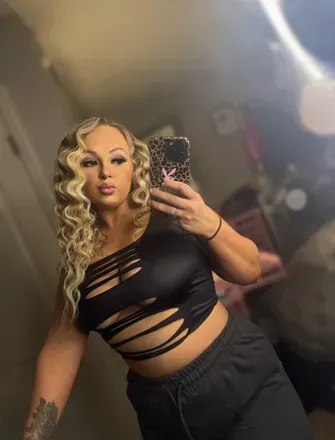 Alexis Taylor (@lexxxi.taye) OnlyFans profile photo