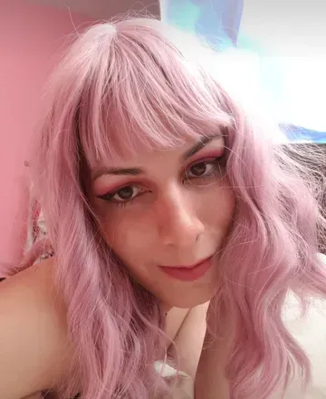 Lia (@liayourecute) OnlyFans profile photo