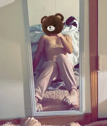 LilBear (@lilbear3213) OnlyFans profile photo