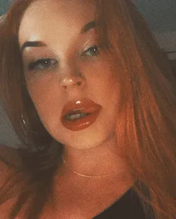 Kenzie (@lildebbycakez) OnlyFans profile photo