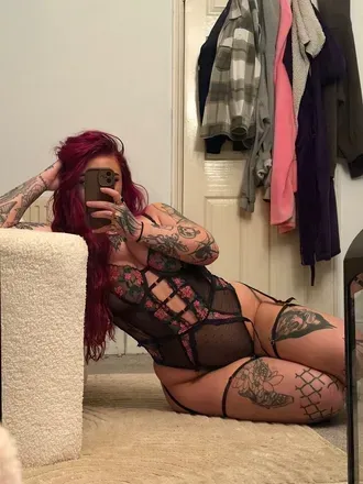 Lilly Knoxx (@lillyknoxx) OnlyFans profile photo