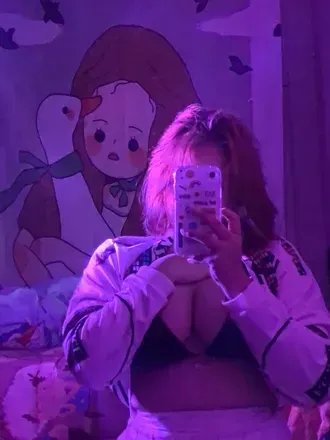 ʟɪʟʏ ︎ (@lilylilgirl) OnlyFans profile photo