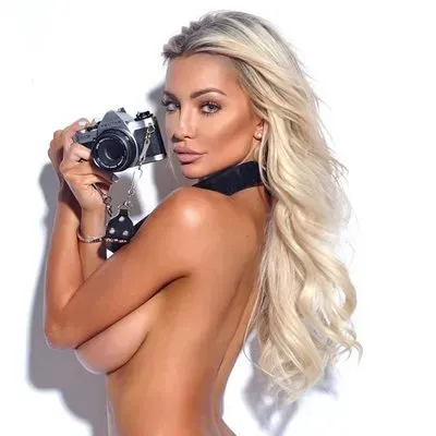 Lindsey Pelas (@lindseypelas) OnlyFans profile photo