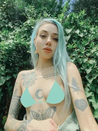 Lace (@littlelace) OnlyFans profile photo