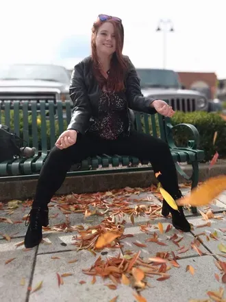 Fire and ice (@littleredhead2318) OnlyFans profile photo