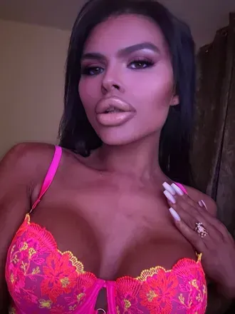 @livlomax OnlyFans profile photo