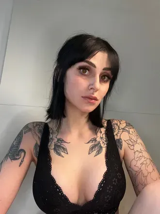 Liz (@lizzyrubin) OnlyFans profile photo