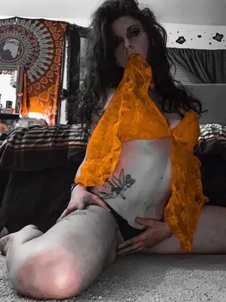 Lo (@lolobaby0191) OnlyFans profile photo