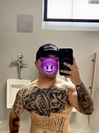 Lord Hennessy (@lordhennessy1) OnlyFans profile photo