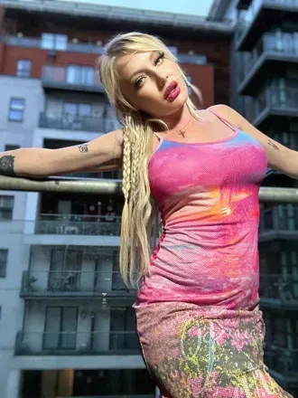 Lou Monrow sBoudoirxo (@loumonrowxo) OnlyFans profile photo