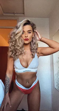 @lucylovesufree OnlyFans profile photo