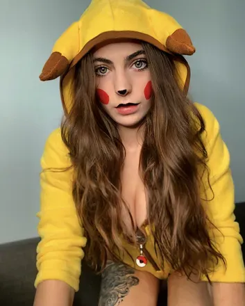 Luna Benna (@lunabennatv) OnlyFans profile photo