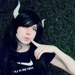 @lunluns OnlyFans profile photo