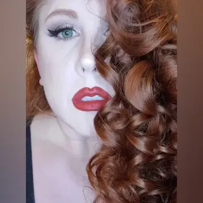 Madam Tessa (@madamtessav) OnlyFans profile photo