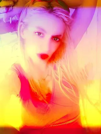 Moon (@maniacalmoon) OnlyFans profile photo