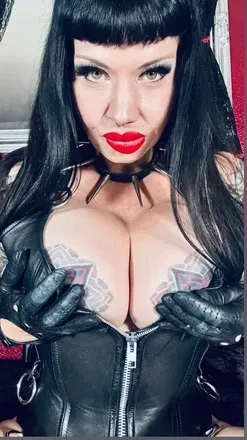 @mayasinstressfree OnlyFans profile photo