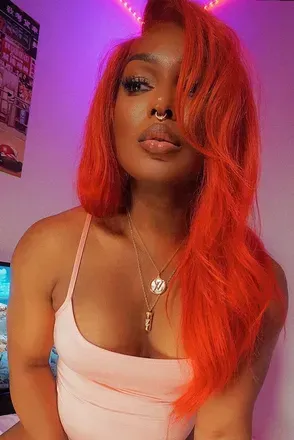 TS Meagan Nutwood (@meagannutwood) OnlyFans profile photo