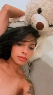 Perfeitinha essa Lola (@menina_lola) OnlyFans profile photo