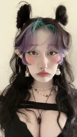 Bri (@meowzerz) OnlyFans profile photo