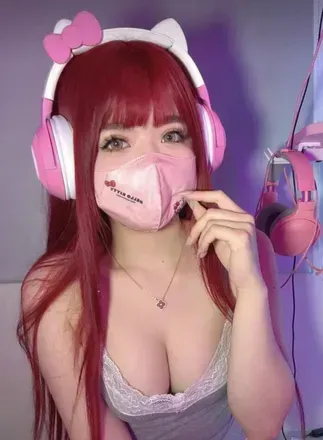 Mia (@mia.ouo) OnlyFans profile photo