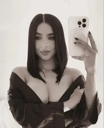 Mich (@michellebluefree) OnlyFans profile photo