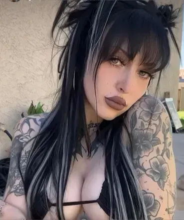Millz (@milliemillz) OnlyFans profile photo