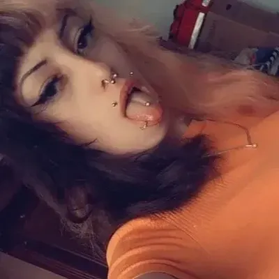 Mimi (@mimi_s) OnlyFans profile photo