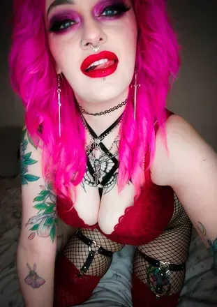 CherryyQuinn (@misscherryyquinn) OnlyFans profile photo