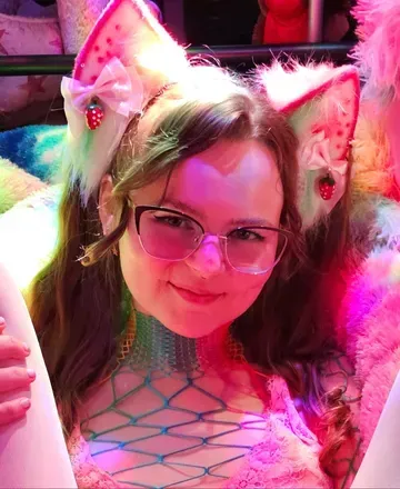Molly (@molly-pop) OnlyFans profile photo