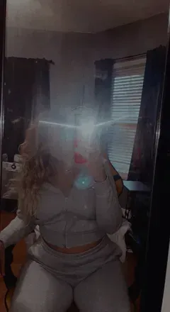 Elizabeth (@moneyjit) OnlyFans profile photo