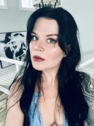 Heather X (@moreheatherx) OnlyFans profile photo