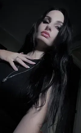 Aleksandra (@mothbonesx) OnlyFans profile photo