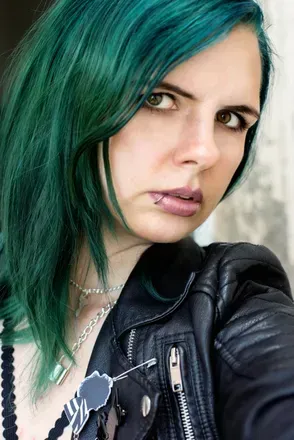 Mottenmädchen (@mottenmaedchen) OnlyFans profile photo