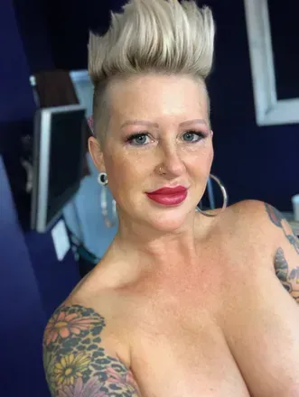 Ms Syn (@ms_synnn) OnlyFans profile photo
