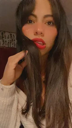 Naira bustos (@nairabust) OnlyFans profile photo