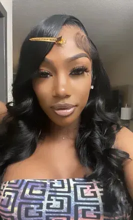 Naomi Amour (@naomi_amourr) OnlyFans profile photo
