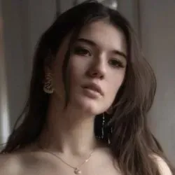Naomi Highlander (@naomihighlander) OnlyFans profile photo