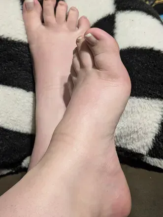 Rose (@naughtylittlerose98) OnlyFans profile photo