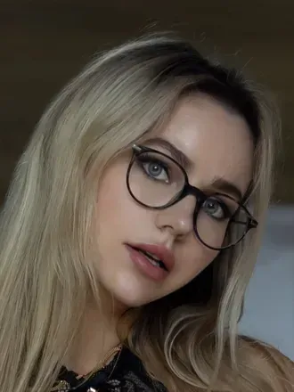 Neringa Križiūtė (@neringakriziute) OnlyFans profile photo