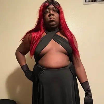 Nielli Vass (@niellivass) OnlyFans profile photo