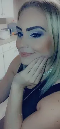 Constance Alexander (@nievedinero84) OnlyFans profile photo