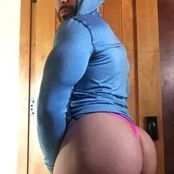 Nikolai Lovato (@nikolaielbandidobarbudo) OnlyFans profile photo