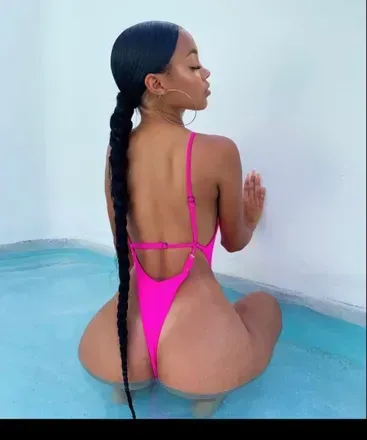 Ninalove (@nina.babe) OnlyFans profile photo