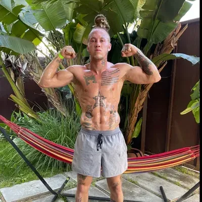 Huge Hefner (@nonameln) OnlyFans profile photo