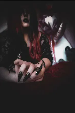 Skye smith (@nonbinaryskye) OnlyFans profile photo