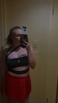 Nicci (@notsothiccyniccy) OnlyFans profile photo